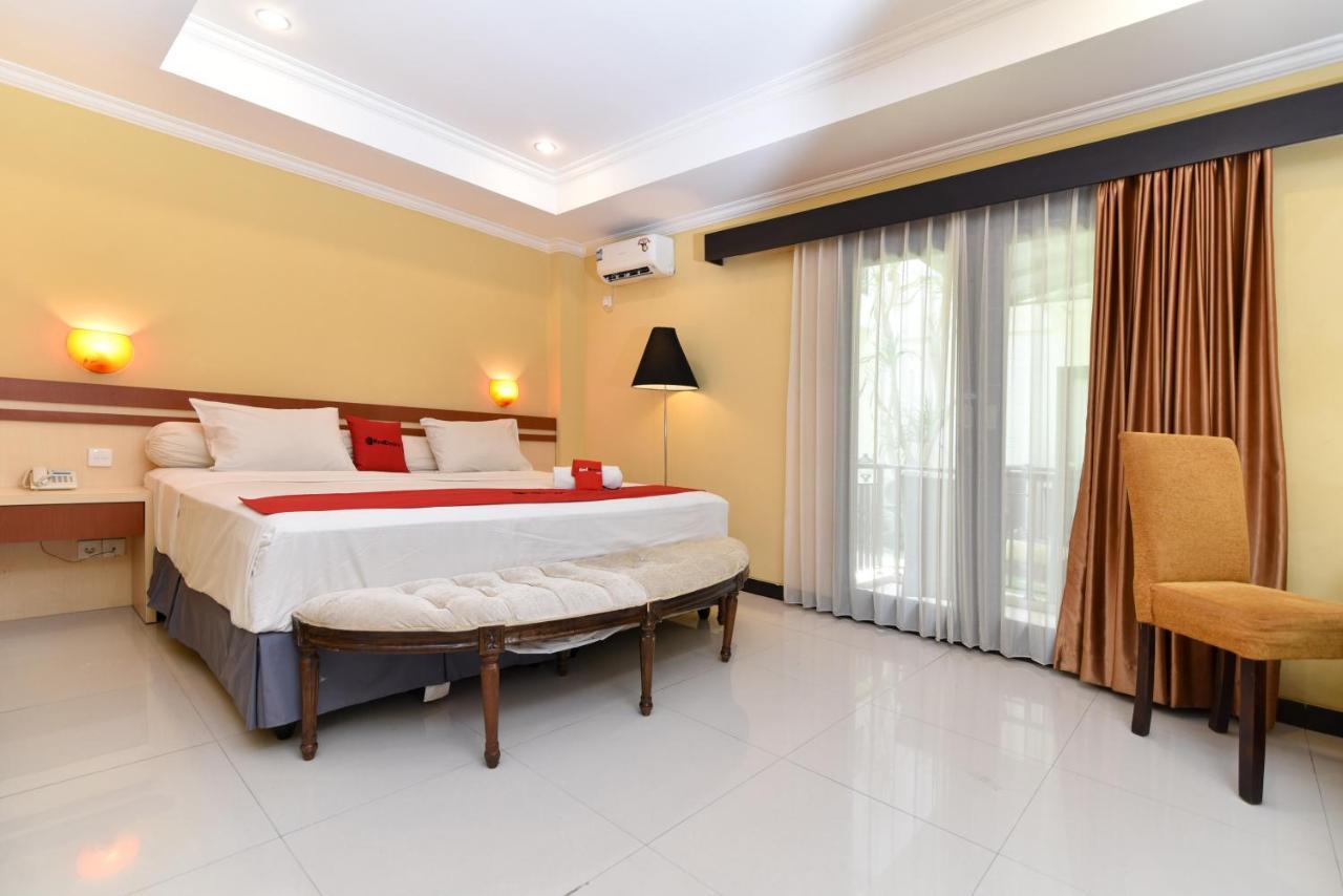 Reddoorz Plus Near Mall Bali Galeria 2 Hotel Denpasar  Exterior photo