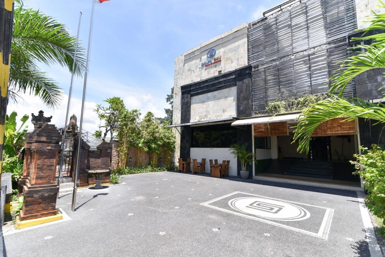 Reddoorz Plus Near Mall Bali Galeria 2 Hotel Denpasar  Exterior photo