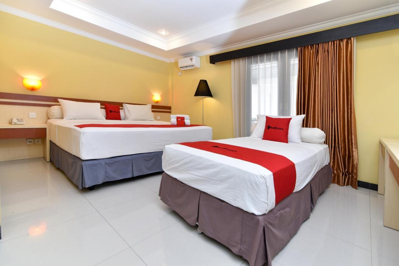 Reddoorz Plus Near Mall Bali Galeria 2 Hotel Denpasar  Exterior photo